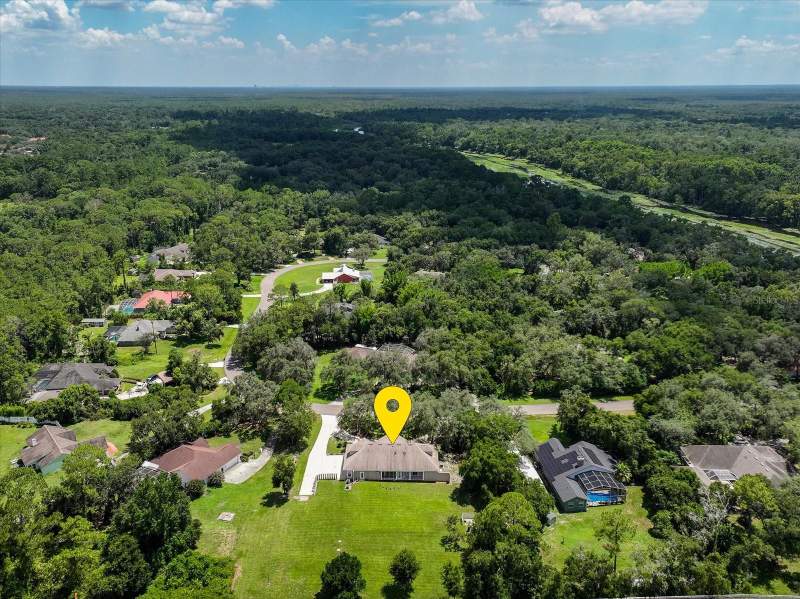 5 bedroom Single Family Residence at 180 River Oaks Circle, River Oaks, Sanford — photo 4