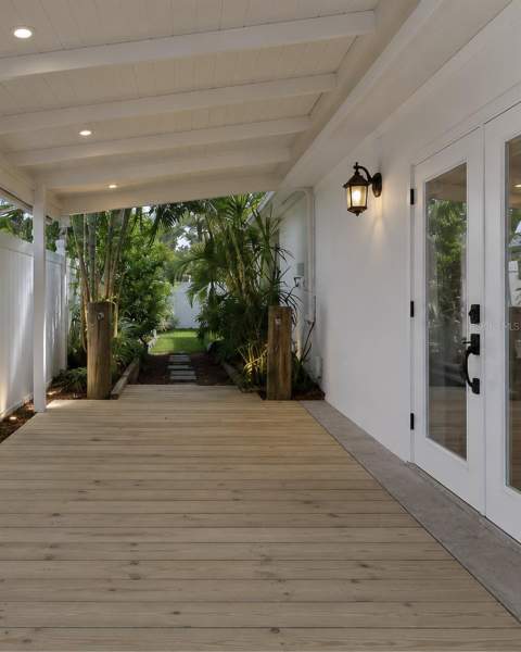 1734 Maryland Avenue, St Petersburg FL - photo 9 of 12