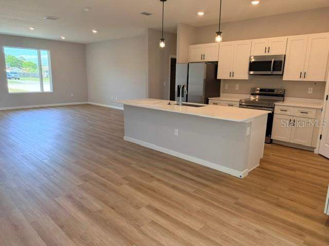 4 bedroom Single Family Residence at 11270 SW 62nd Cir, Kingsland Country Estate, Ocala — photo 3