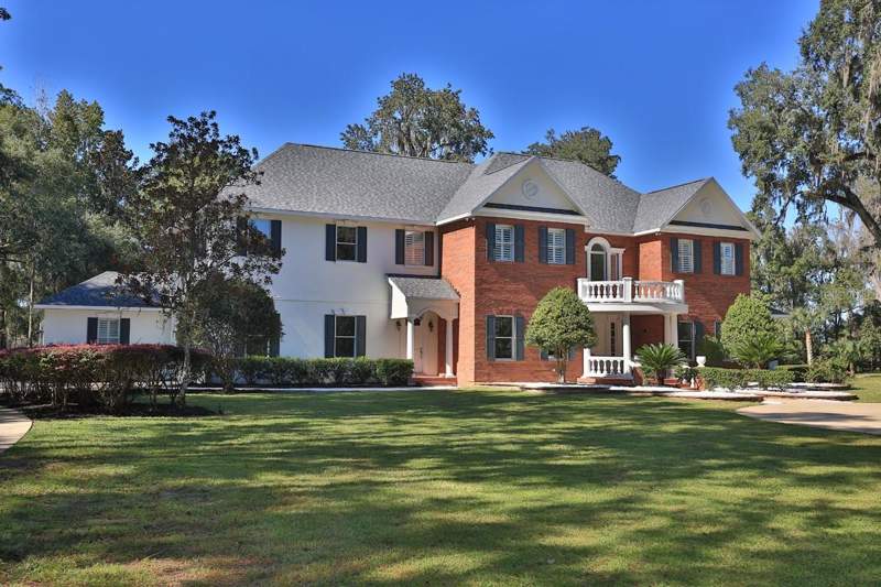 4 bedroom Single Family Residence at 1401 SE 91st Place, Turning Hawk Ranch Un 02, Ocala — photo 2
