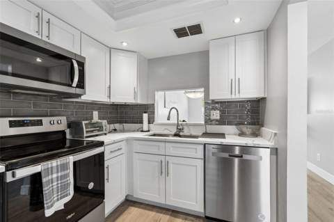 2460 Northside Drive #604, Clearwater FL - photo 6 of 6