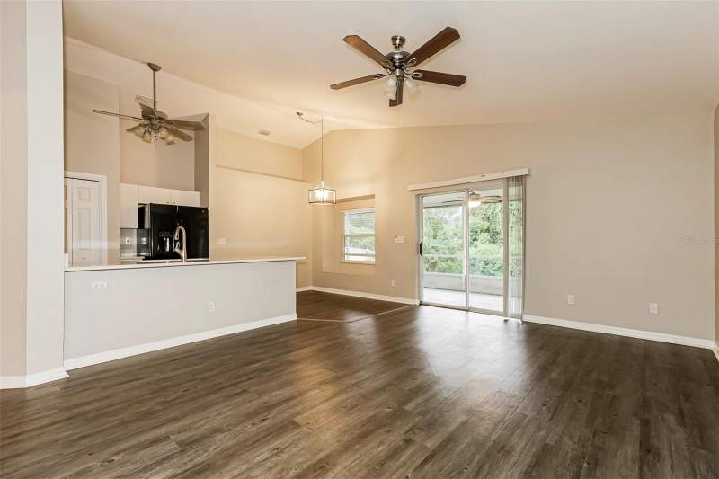 3 bedroom Single Family Residence at 823 Rocky Mountain Court, Copper Ridge Tr B2, Valrico — photo 3