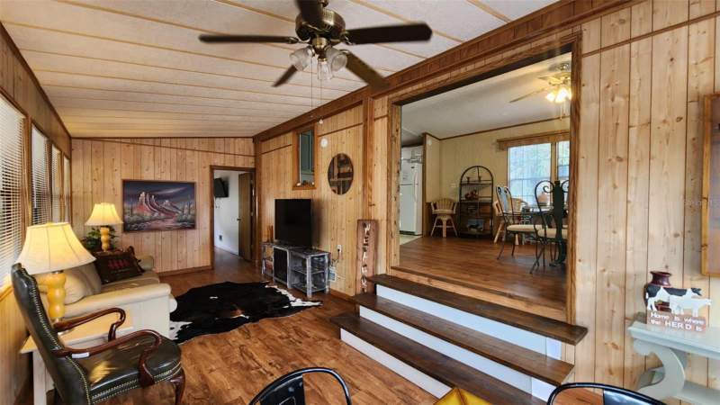 2 bedroom Manufactured Home at 9 Long Hammock Drive, Long Hammock Ph 01, River Ranch — photo 2