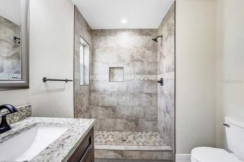 4209 W Woodlawn Avenue #A, Tampa FL - photo 15 of 25