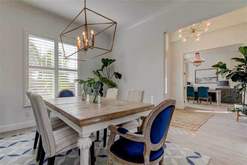 5 bedroom Single Family Residence at 6706 Burlington Avenue, Patriots Place, St Petersburg — photo 3