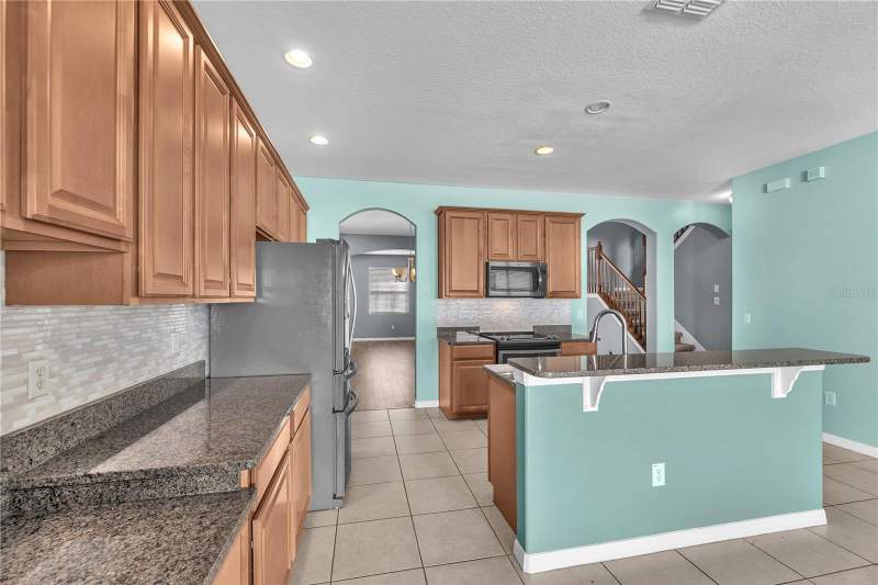 5 bedroom Single Family Residence at 10626 Liberty Bell Drive, Spicola Prcl At Heritage Isl, Tampa — photo 3