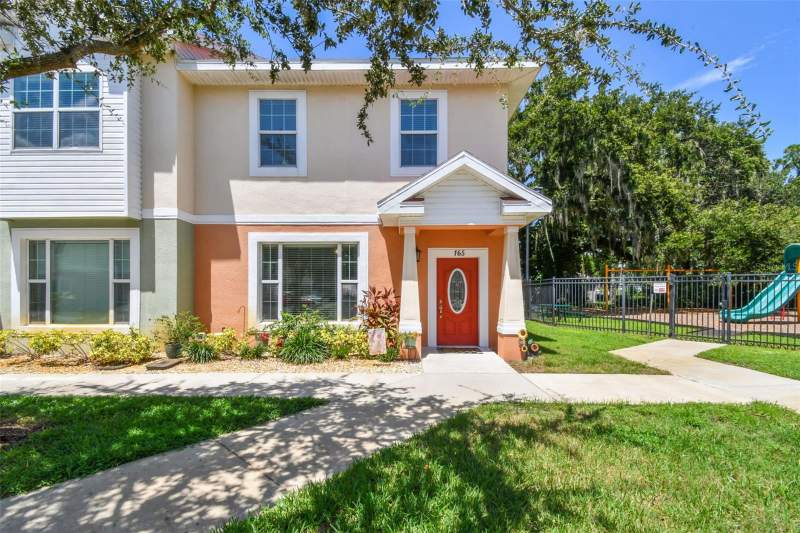Alexander Woods Townhomes