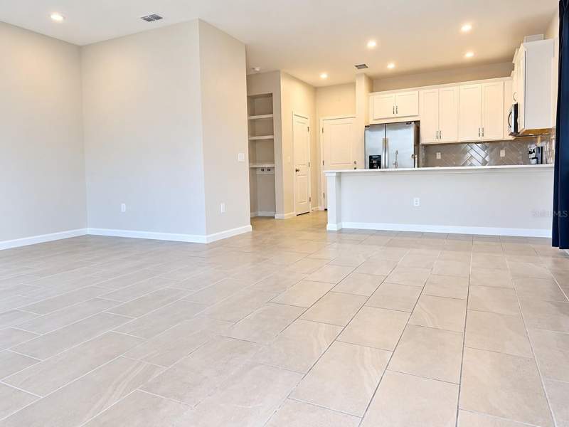 4 bedroom Townhouse at 1354 Tarflower Drive, Hickory Grove Twnhms, Winter Springs — photo 3