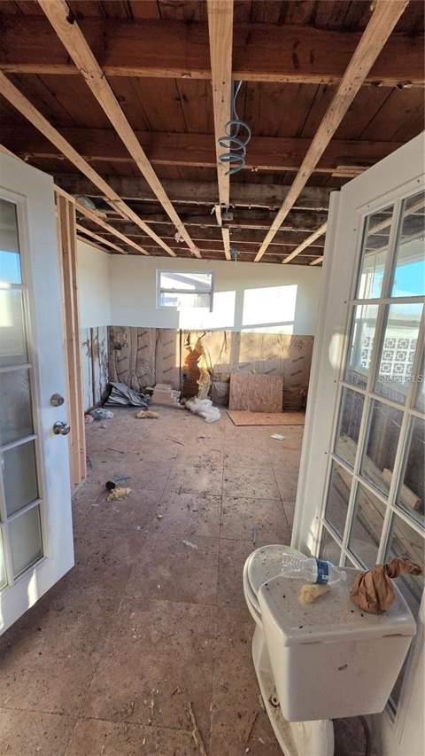 4020 Headsail Drive, New Port Richey FL - photo 8 of 33