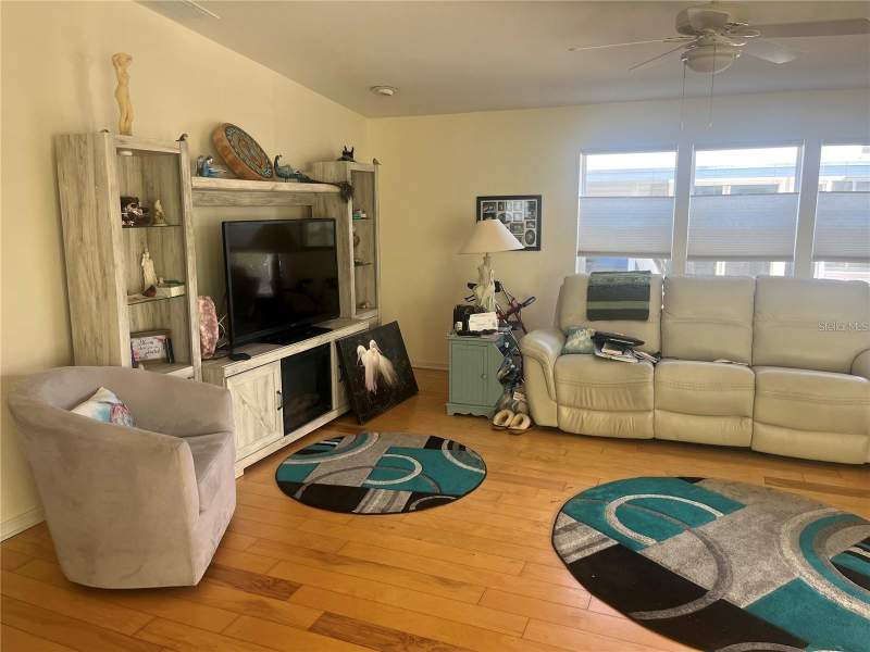 2 bedroom Manufactured Home at 3364 Golda Circle, Resort On Carefree Blvd, North Fort Myers — photo 2