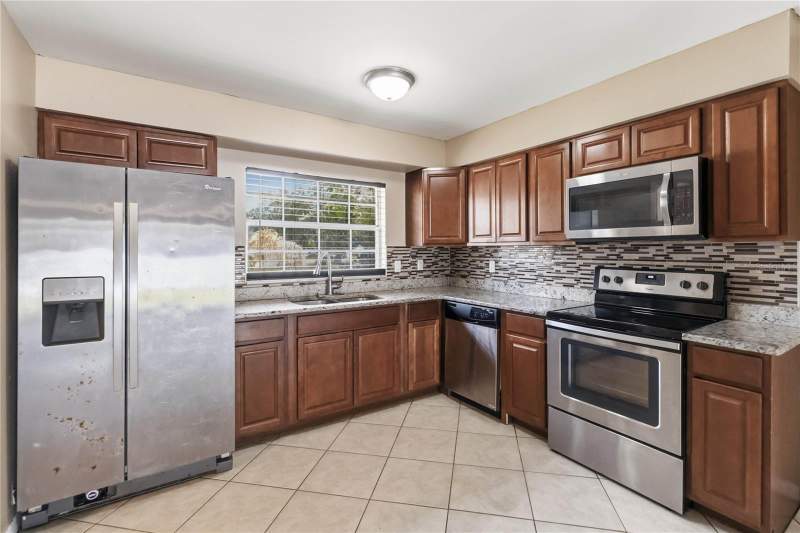4 bedroom Single Family Residence at 825 Turtle Mound Drive, Seminole Sites, Casselberry — photo 3