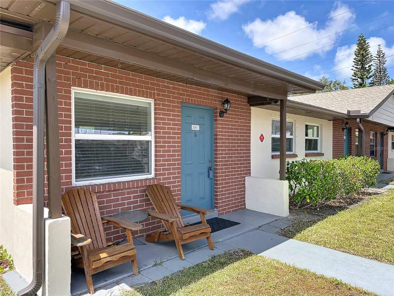 1 bedroom Villa at 24862 US Highway 19 #3001, Hill Crest Villas, Clearwater — photo 4
