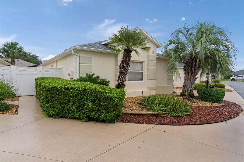 2 bedroom Villa at 1041 Reidville Road, The Villages, The Villages — photo 4
