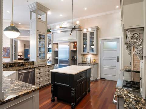 16211 Villarreal De Avila, Tampa FL - photo 10 of 77