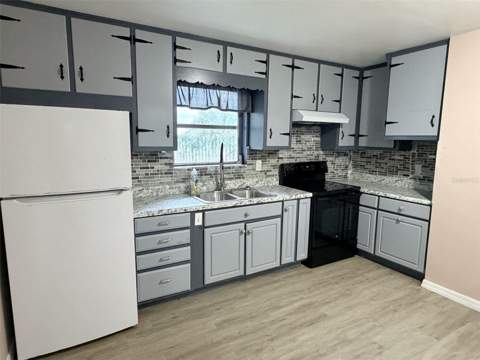1025 NE 4th Street, Chiefland FL - photo 6 of 6