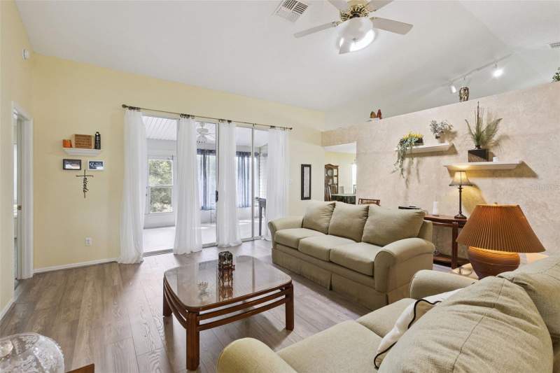 2 bedroom Single Family Residence at 5540 Hamlin Court, Plantation At Leesburg, Leesburg — photo 4