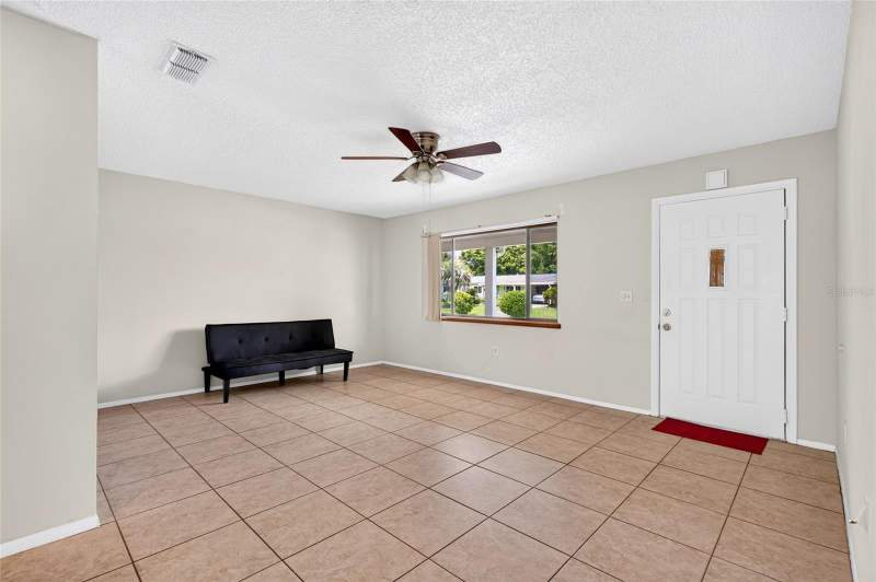 2 bedroom Single Family Residence at 10405 SW 98th Terrace, Pine Run Estate, Ocala — photo 4