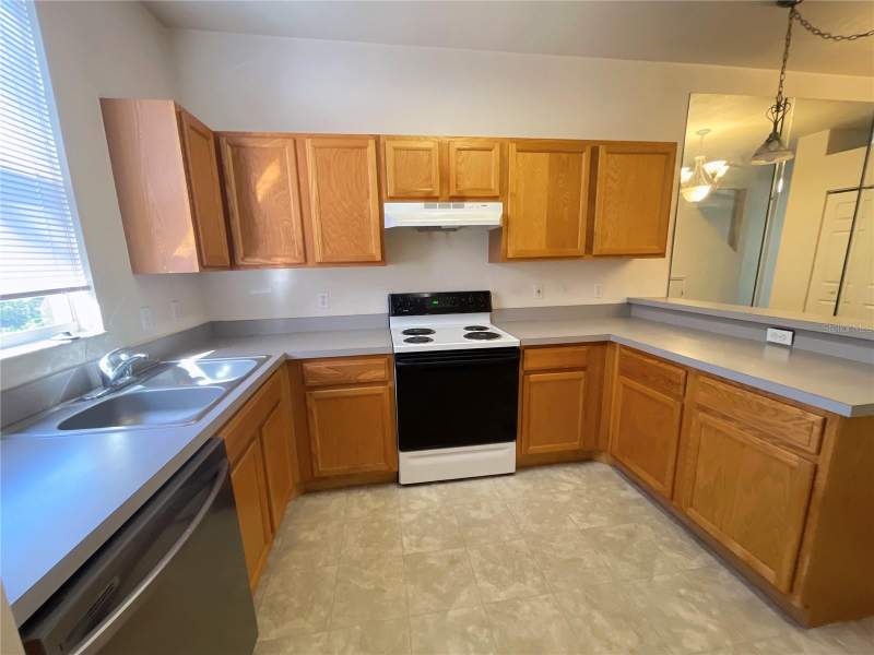 2 bedroom Condominium at 3930 SW 20th Avenue #1902, Kenisington North Condo, Gainesville — photo 4