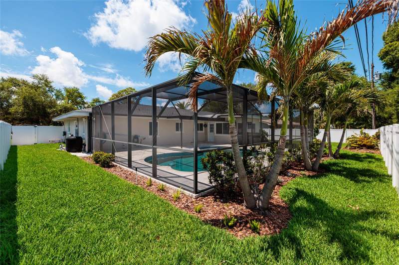 3 bedroom Single Family Residence at 1732 EMERALD DRIVE, EMERALD HILL ESTATES, CLEARWATER — photo 5