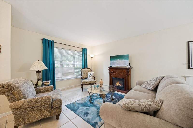 4 bedroom Single Family Residence at 6169 Froggatt Street, Stonebridge Lakes J & K, Orlando — photo 5