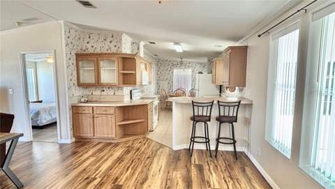 136 Americana Court #230, St Petersburg FL - photo 6 of 33