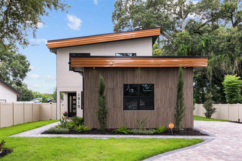 1910 CLOVERLAWN AVENUE home for sale in Mc Leish Terrace