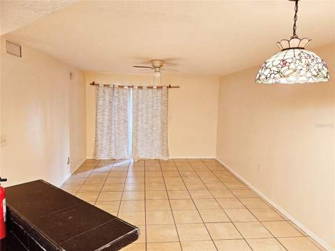 1916 Lake Atriums Circle #25, Orlando FL - photo 7 of 12