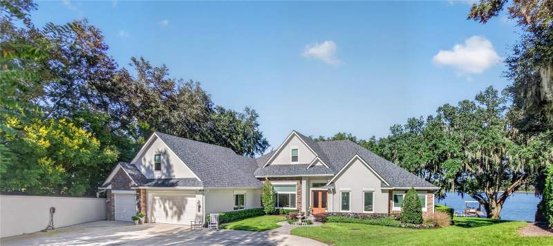 5 bedroom Single Family Residence at 40741 Winken Lane, B-Tween Waters Lt 01 Orb 2142 Pg 1133, Umatilla — photo 2