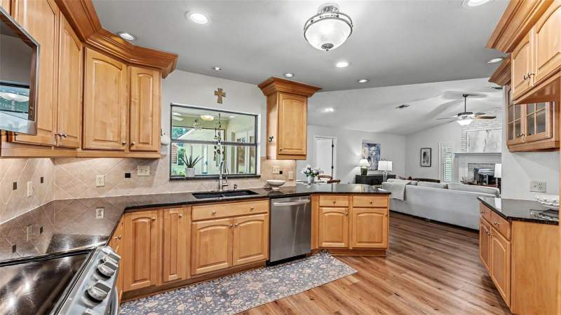 4 bedroom Single Family Residence at 4765 Highlands Place Circle, One Highlands Place, Lakeland — photo 5