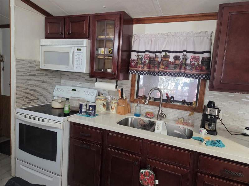 3 bedroom Manufactured Home at 9545 SE 155th Street, Summerfield, Summerfield — photo 5