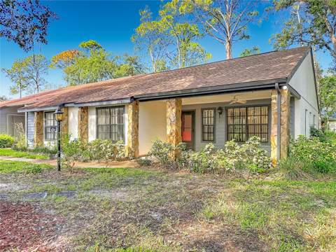 2077 Woodcutter Court, Spring Hill FL - photo 8 of 85