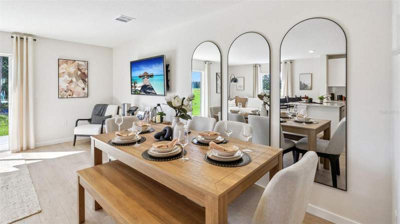 3 bedroom Townhouse at 1672 Sugarwood Loop, Towns At Summit, Deland — photo 3