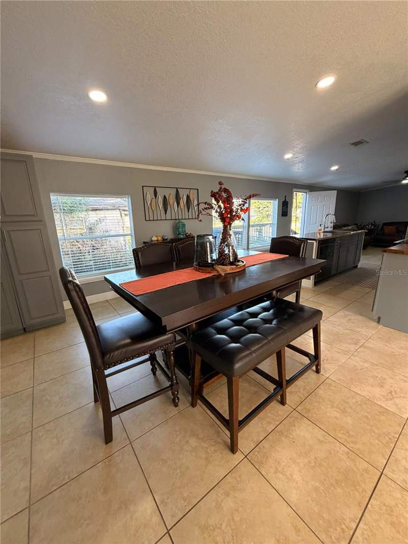 3 bedroom Manufactured Home at 4720 Ternstone Avenue, Cardinal Park, Orlando — photo 2