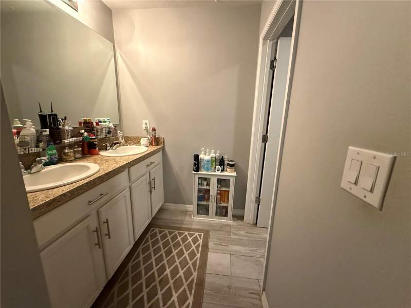 5 bedroom Single Family Residence at 1874 Hickory Bluff Road, Kindred Ph 1C, Kissimmee — photo 5