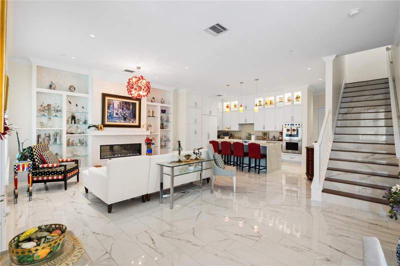 3 bedroom Condominium at 1 PALM TERRACE, CARRIAGE HOMES AT BELLEVIEW PLACE CONDO, BELLEAIR — photo 4