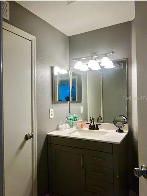 7360 Westpointe Boulevard #127, Orlando FL - photo 21 of 58