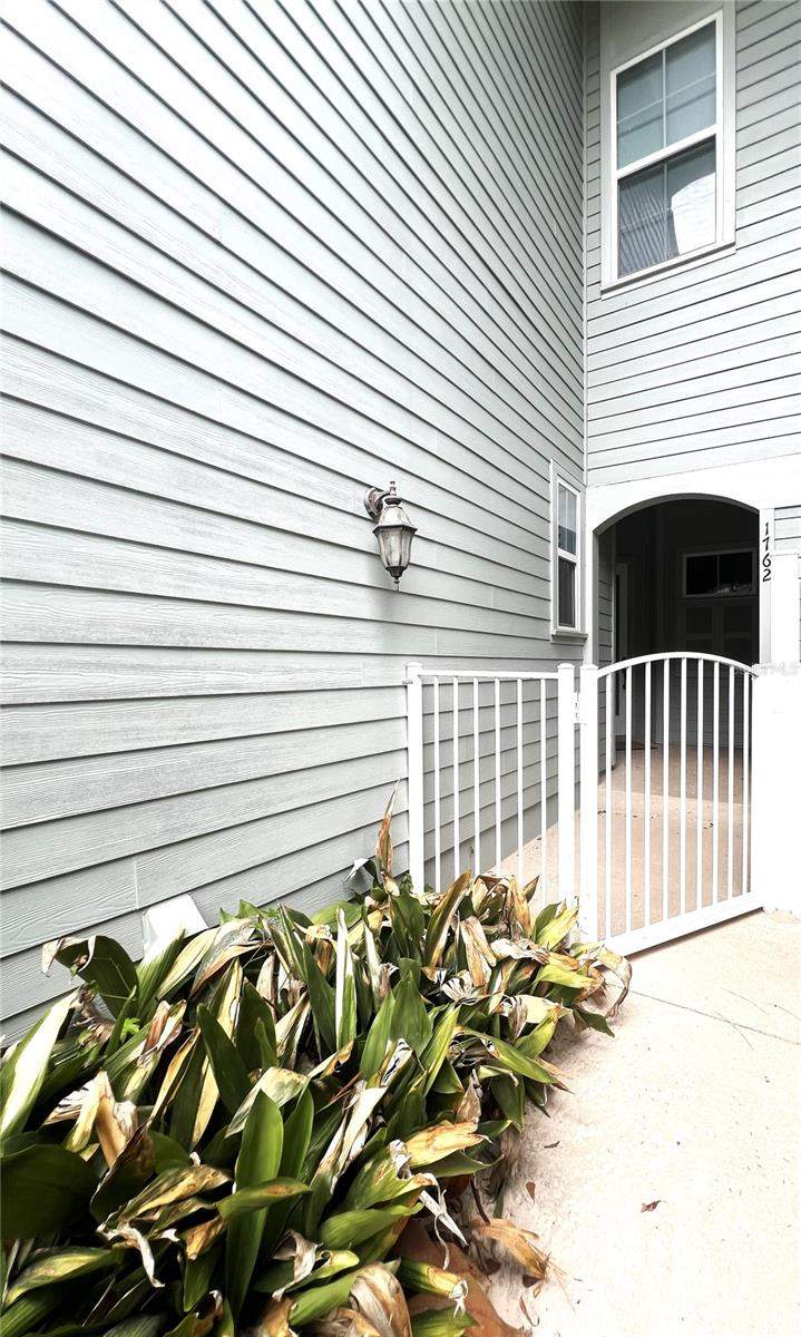3 bedroom Condominium at 1762 NW 34th Street #2, Greenbriar Terrace, Gainesville — photo 3