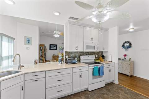 4960 Heron Run Circle, Leesburg FL - photo 11 of 46