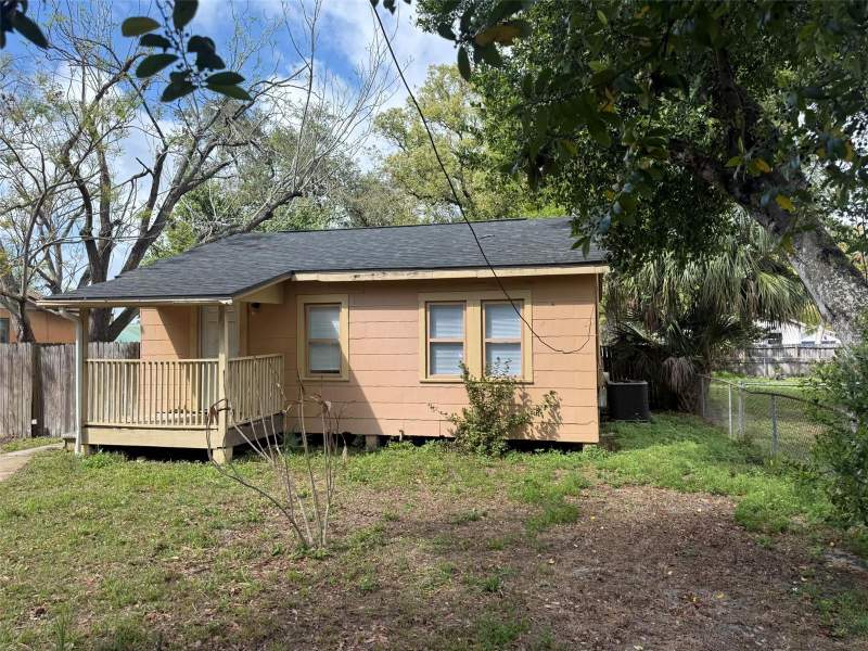 3 bedroom Single Family Residence at 3612 N 52ND STREET, GRANT PARK, TAMPA — photo 2