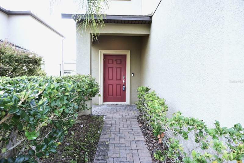 3 bedroom Single Family Residence at 20028 Satin Leaf Avenue, Live Oak Preserve 2C Villages, Tampa — photo 4