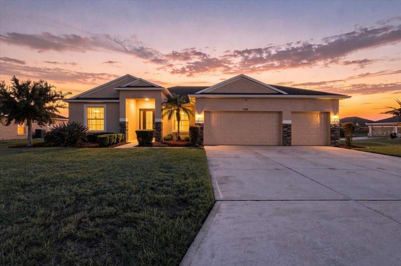 4 bedroom Single Family Residence at 7384 Huntington Summit Boulevard, Huntington Summit, Lakeland — photo 3