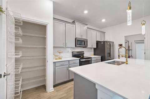 1700 Tohoqua Boulevard, Kissimmee FL - photo 14 of 55