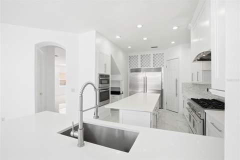 11637 Bristol Chase Drive, Tampa FL - photo 15 of 73