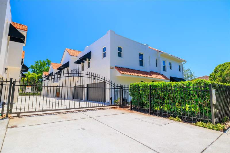 Urban Townhomes