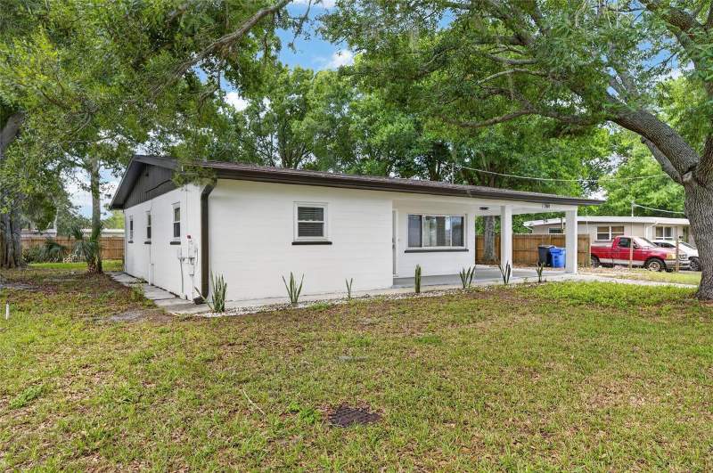 3 bedroom Single Family Residence at 204 7th Avenue, Ruskin City 1st Add, Ruskin — photo 4