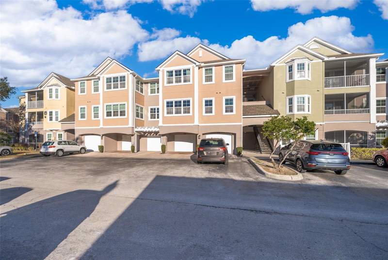 6413 ASTOR VILLAGE AVENUE #305 home for sale in Hamptons At Metrowest