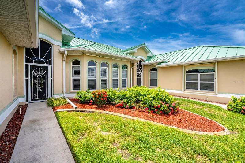 2 bedroom Villa at 1611 Atares Drive #Unit 111, Punta Gorda Isles Sec 12, Punta Gorda — photo 2