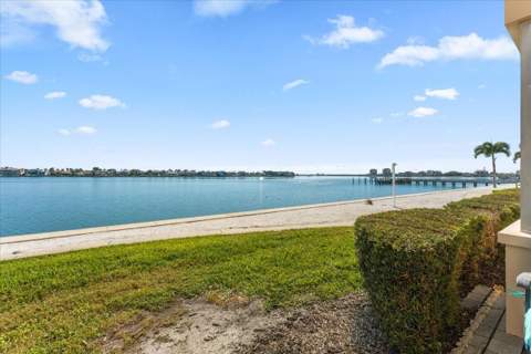 5020 Brittany Drive #118, St Petersburg FL - photo 20 of 30