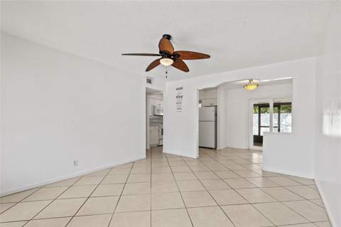 5923 Yorkshire Road, Tampa FL - photo 8 of 47