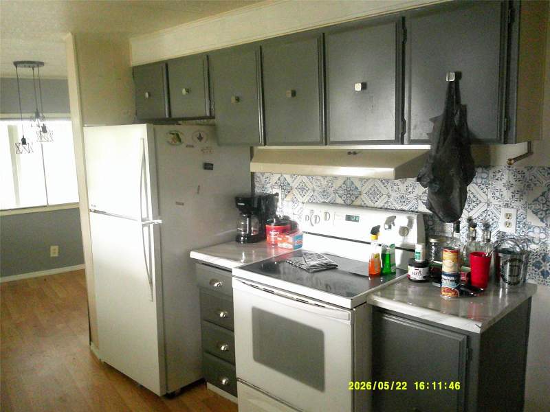 2 bedroom Manufactured Home at 15211 SE 104th Court, Lake Weir Harbor Estate, Summerfield — photo 3